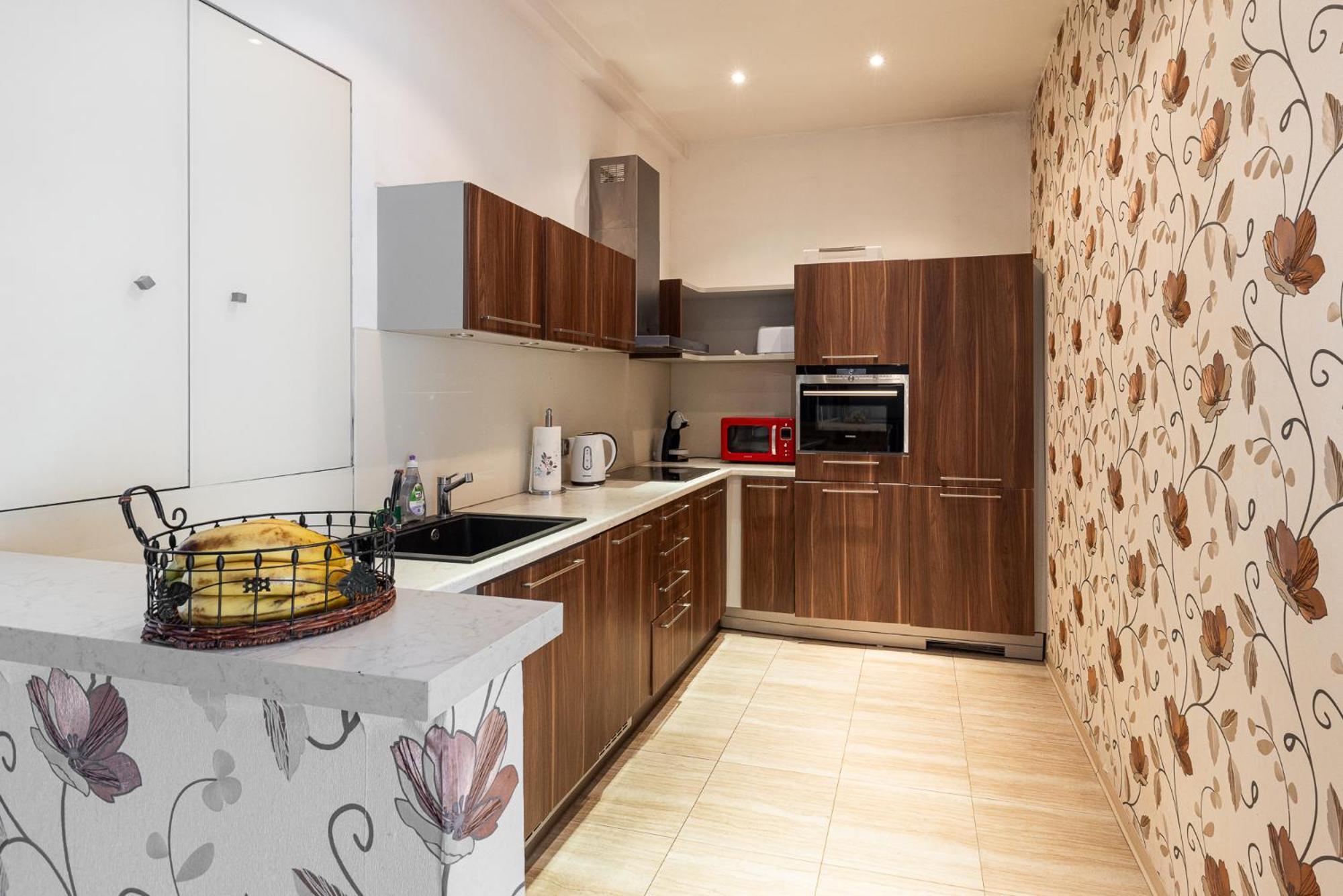 Nice Big Apartment 2Bds - Belgicka Praag Buitenkant foto