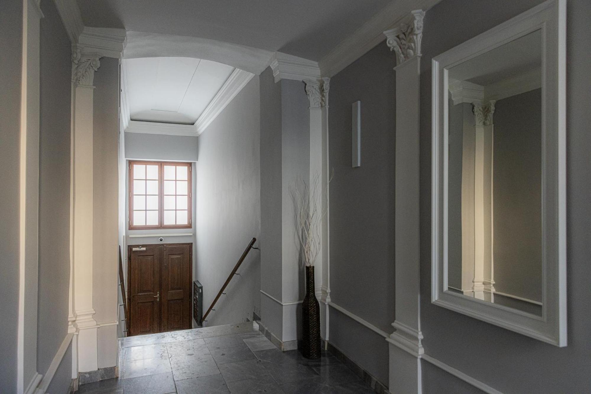 Nice Big Apartment 2Bds - Belgicka Praag Buitenkant foto